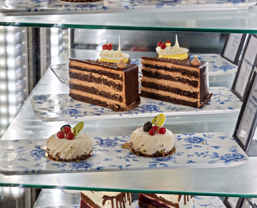 Café Vis-à-Vis Kuchenauslage