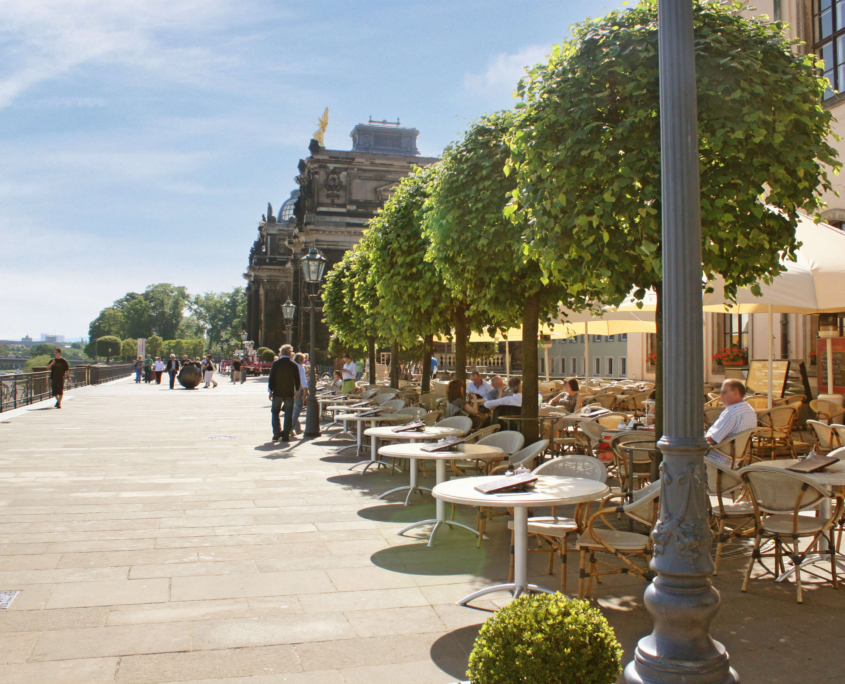 Café Vis-à-Vis auf der Brühlschen Terrasse